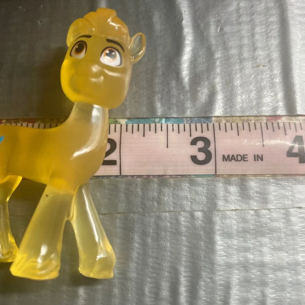 My Little Pony G5 Hitch‎ Trailblazer Crystal Theme Figure 23461 Hasbro